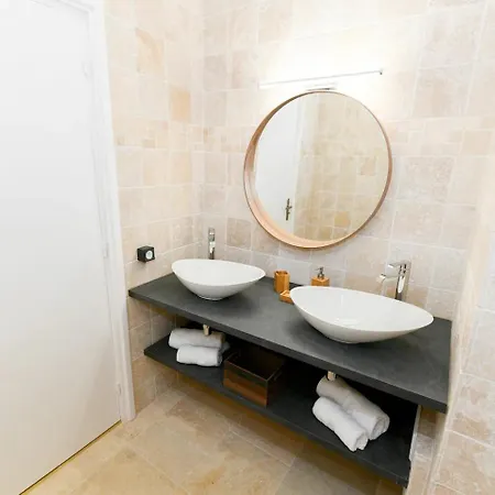 Le Beethoven 6 Pers Wifi Ac דירה *