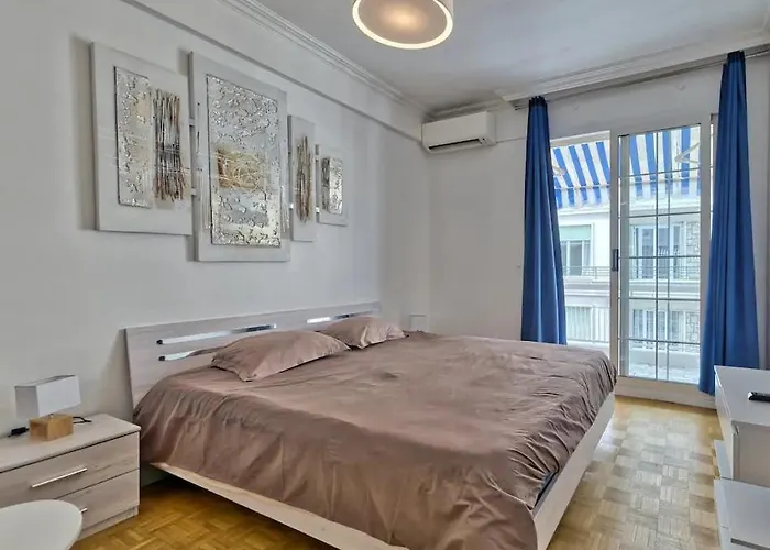 Le Beethoven 6 Pers Wifi Ac Lägenhet